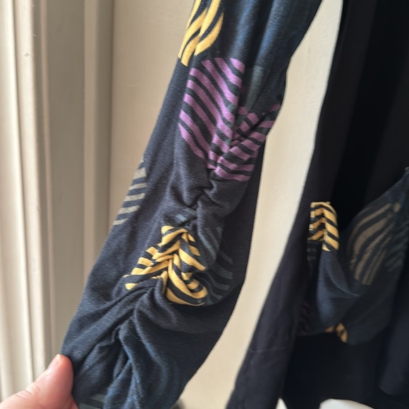 Flutter Mixed Print Tunic Tee - Picture 3 of 8